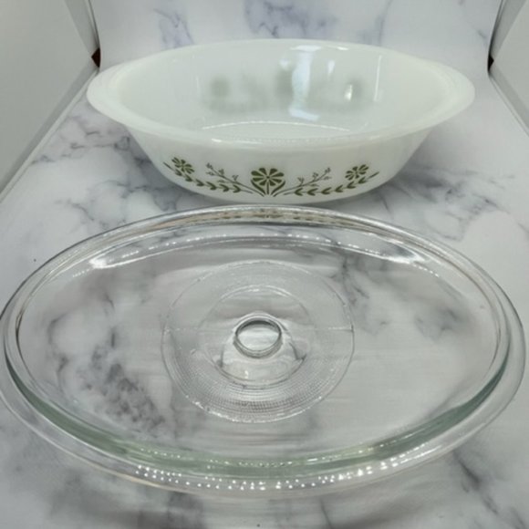 Vintage Glasbake PRIMROSE DREAM Oval Green Floral Daisy Casserole with Lid J-235 - Picture 2 of 8